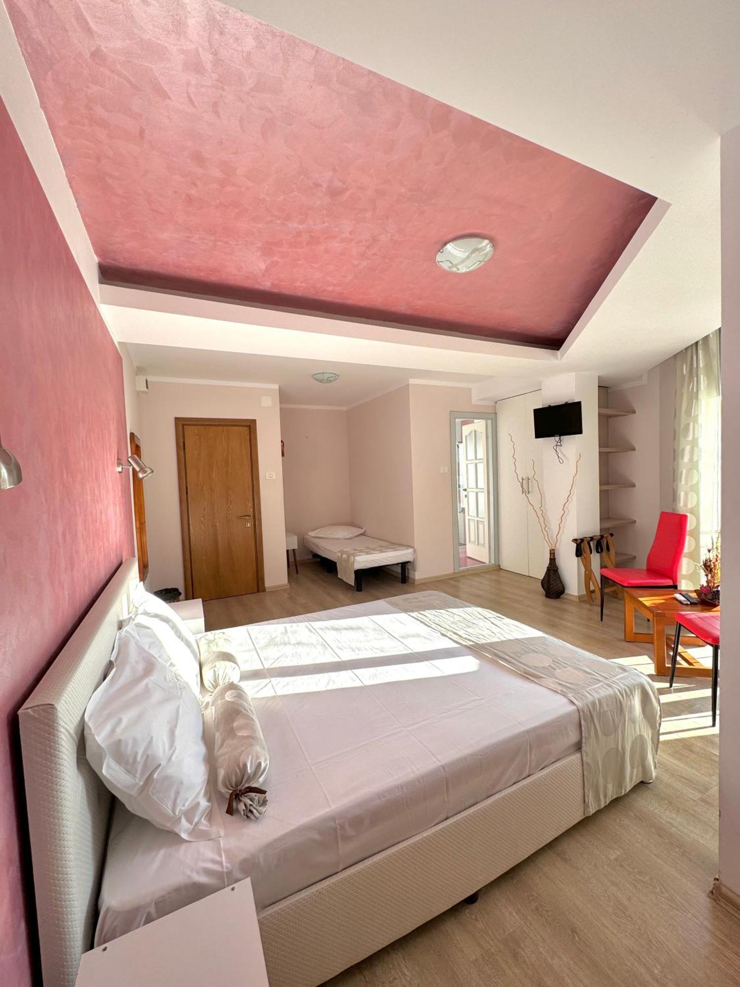 Apartamento H By Hambar Vama Veche Exterior foto
